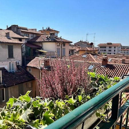 2-Bedroom Flat In The Heart Of Bergamo City Centre Extérieur photo